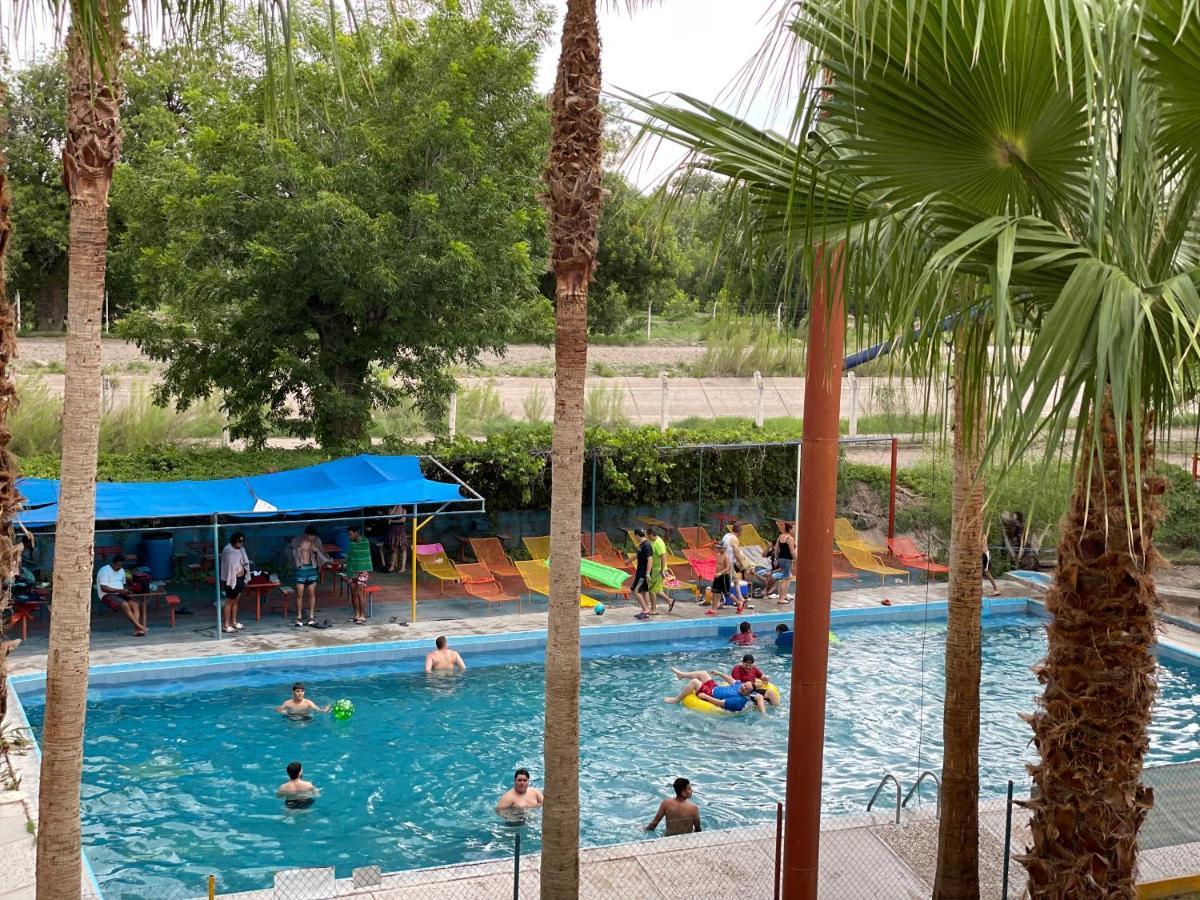 Hotel Y Balneario Ojo Caliente Камарго Экстерьер фото