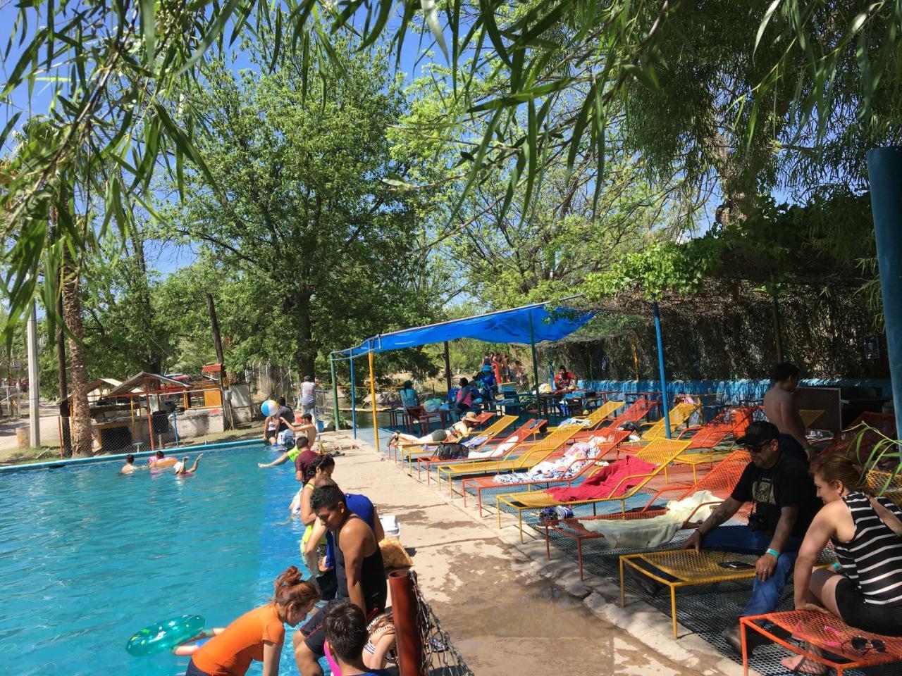 Hotel Y Balneario Ojo Caliente Камарго Экстерьер фото